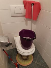 Fliesenreinigung-Bad-und-WC-(1).jpg