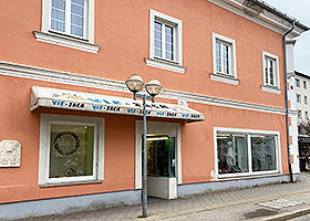 "Meine Idee-Mein Shop“-Geschäfte - Italiener Straße 17