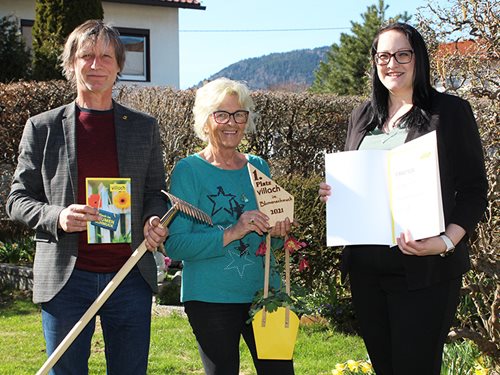 210208_reuse_boxbag.jpg 1. PLATZ: Annelies Volkmer (Villach)
