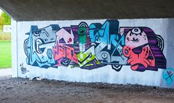 Graffiti-Aktion des Villacher Jugendrates - Kriegsbrücke/Wasenboden.