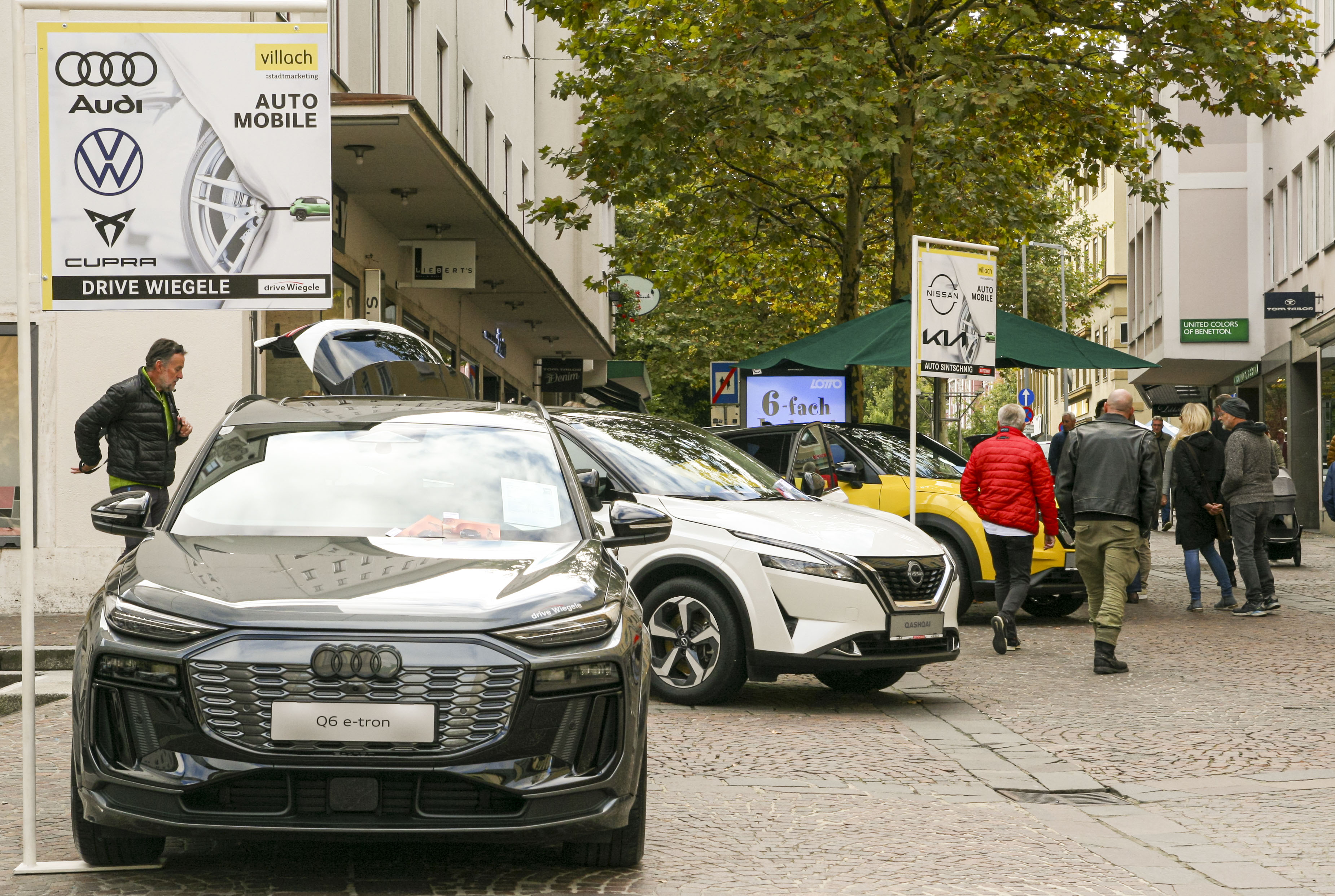 Rund 50 Fahrzeuge von 14 Marken