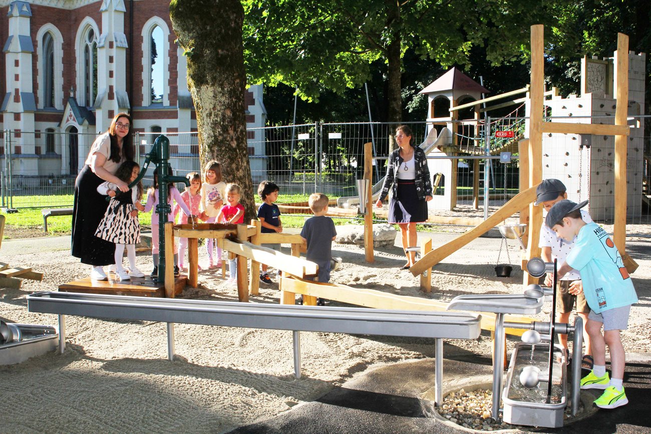 Der Wasserspielplatz im Stadtpark wurde im Vorjahr eröffnet und heuer erweitert.