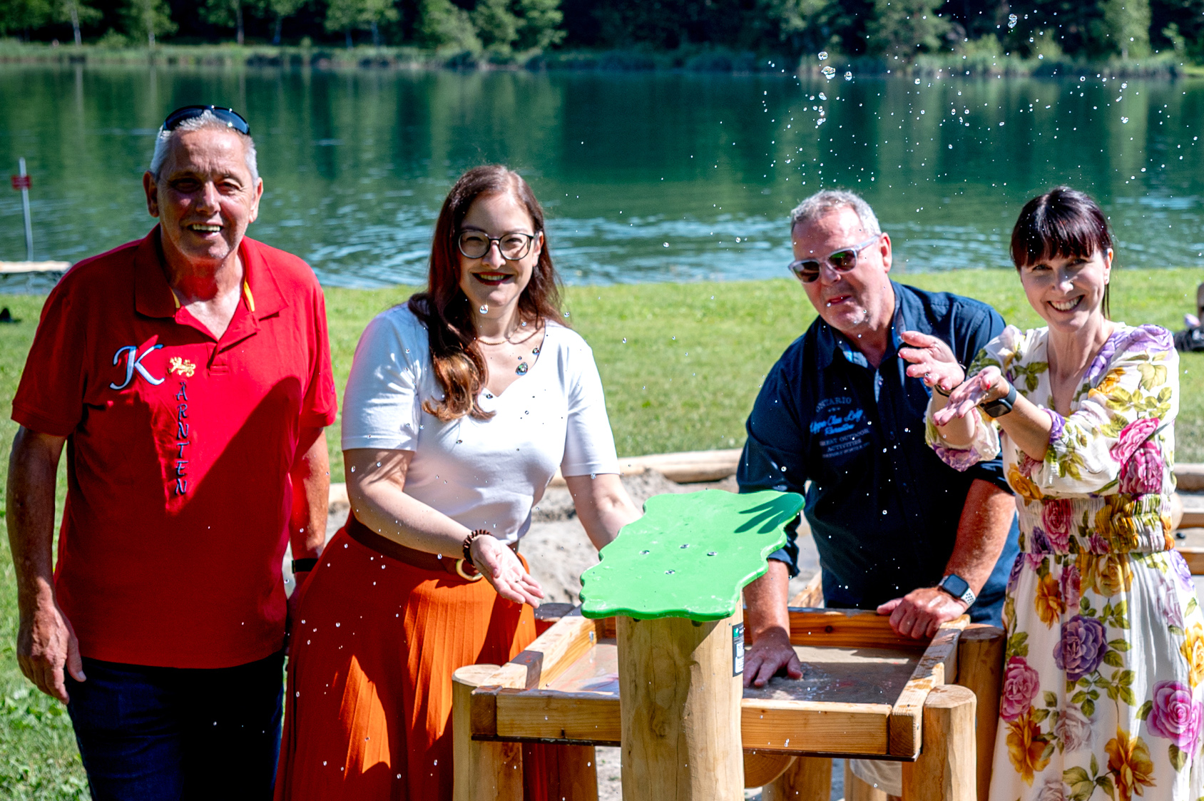Am Silbersee gibt es jetzt einen Wasserspielplatz