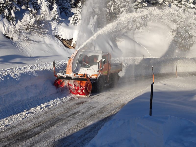 Die Villacher Alpenstraße ist nach der gestrigen  Sperre wegen Schneefalls geräumt und wieder befahrbar. 